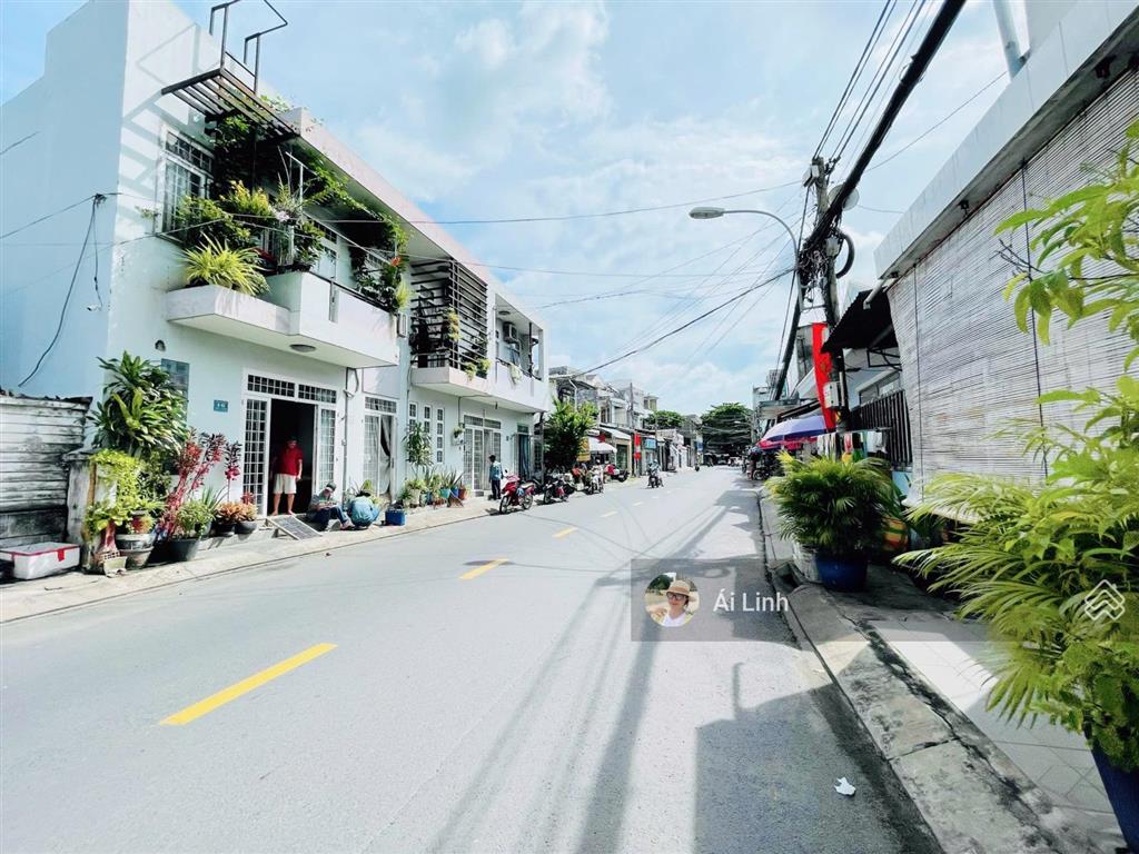 Thu nhập 1.8tỷ nhà 4 tầng 36 phòng mặt tiền trường thọ sát vành đai 2  kha vạn cân dt 320m2 (8x40)