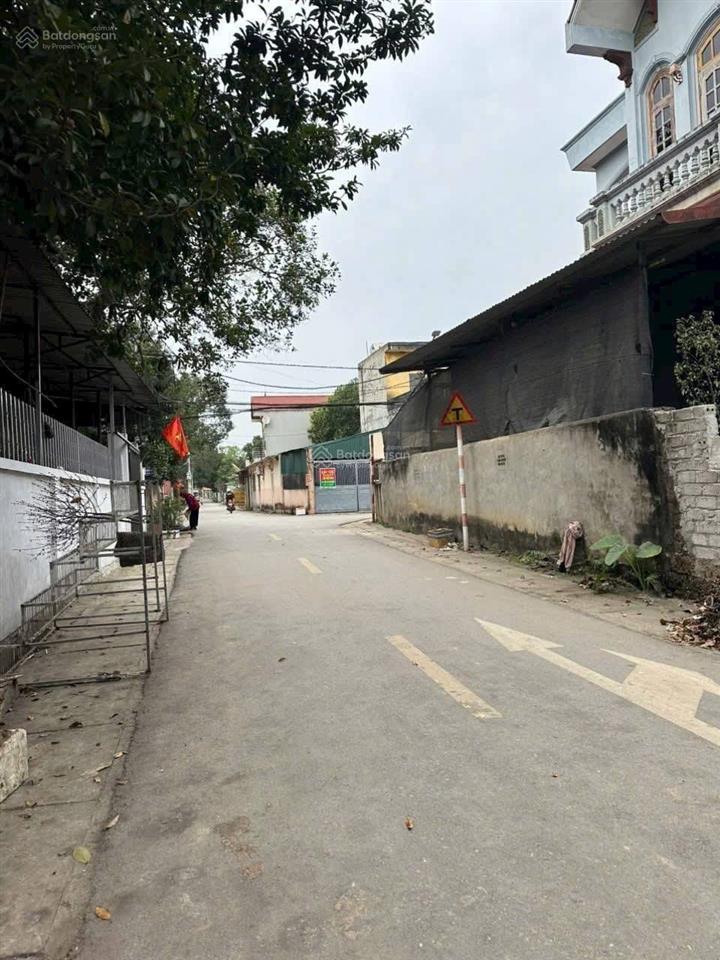 Đón sóng trục tây thăng long & bđs tại p.trung sơn trầm, sơn tây trục chính cách ql 21 chỉ 400m