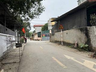 Đất thị xã sắp lên tp.sơn tây mặt tiền trục chính full thổ cư, cách ql21 chỉ 400m,thẳng đường ql32.