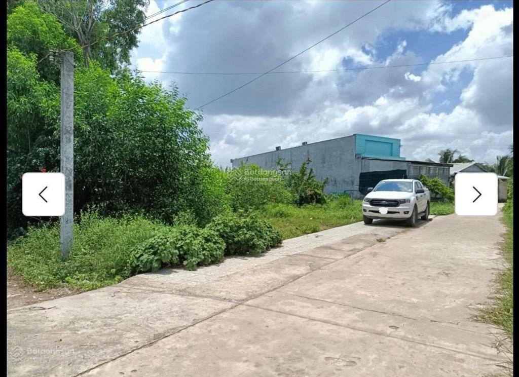 Chính chủ cần bán gấp lô 161m2 gần trung tâm thị trấn hậu nghĩa, giá 2tỷ1 bớt lộc, sổ hồng riêng