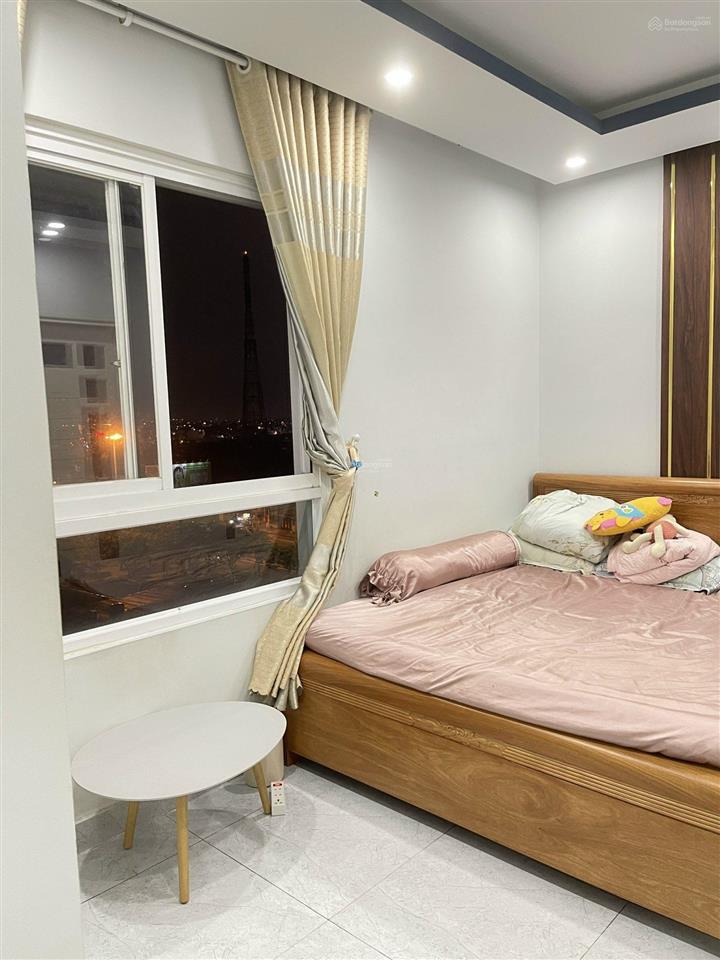 Cần bán gấp căn hộ thái an nằm ngay cầu vượt quang trung, 70m2, giá 2tỷ6, 2 phòng ngủ, 2 wc