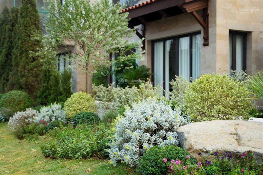 Chính chủ định cư đức bán bt thanh xuân valley, dt 200m2, hướng đông nam, giá 16tỷ,  0908 764 ***