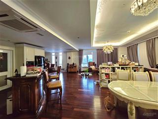 Cần bán căn hộ riverside residence khu trung tâm pmh.  0903 793 *** e hạnh