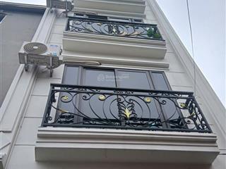 Bán nhà tây mỗ, 42m2, 5 tầng thang máy, giá 6.6 tỷ, nhà mới ở luôn, 2 thoáng, gần phố, ba bước ô tô