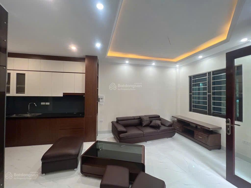 Bán nhà tây mỗ, 42m2, 5 tầng thang máy, giá 6.6 tỷ, nhà mới ở luôn, 2 thoáng, gần phố, ba bước ô tô