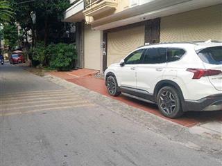 Bán nhà ngọc trục, 52m2, giá 9.05 tỷ, nhà đẹp dân xây, 2 mặt thoáng, ô tô sát nhà, an sinh đỉnh