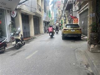 Bán Nhà Mặt Phố Quận Cầu Giấy 210m5T Lô Góc MT KHủng 1 Sổ 1 Chủ 55 Tỷ Hoa Bằng. 