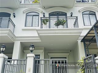 Giá tốt tại lakeview city sở hữu ngay căn nhà dt 100m2 3 lầu giá 20,5 tỷ nội thất đẹp đường lớn 25m