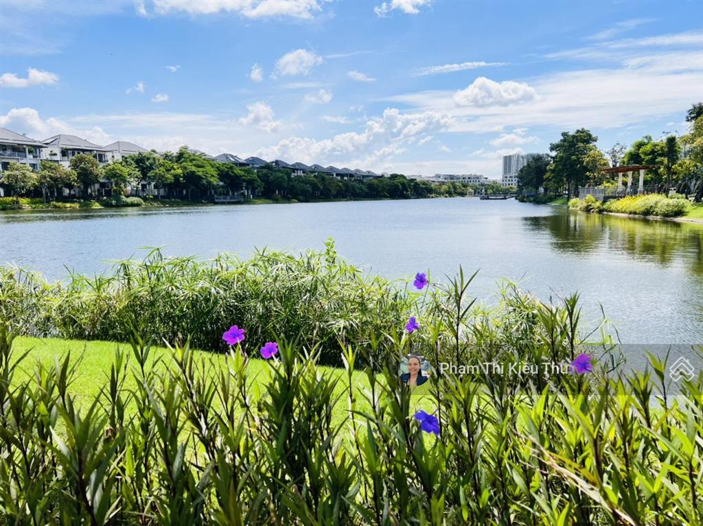 Siêu phẩm shophouse lakeview city nhà full nội thất dt 5x20m, 3 lầu sử dụng, giá bán nhanh 19,5 tỷ