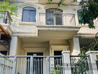 Bán nhanh nhà phố lakeview city dt 5x20m 1 trệt 3 lầu, đang chờ sổ giá bán 17 tỷ, nhà thô decor dễ