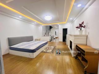 Nhà phố view hồ lakeview city cho thuê dt 5x20m 1 trệt 3 lầu full nội thất 4pn, cho thuê giá 33tr