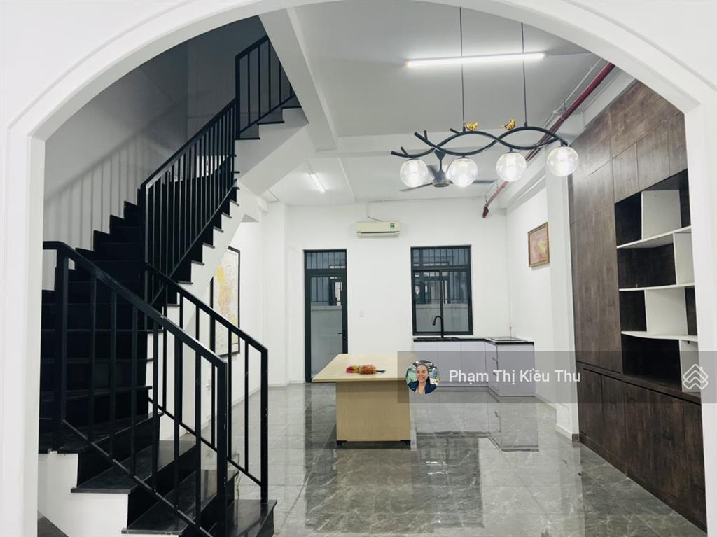 Lakeview city cho thuê nhà phố dt 5x20m 5pn vị trí đường chính 25m giá thuê 27tr  0902 872 ***