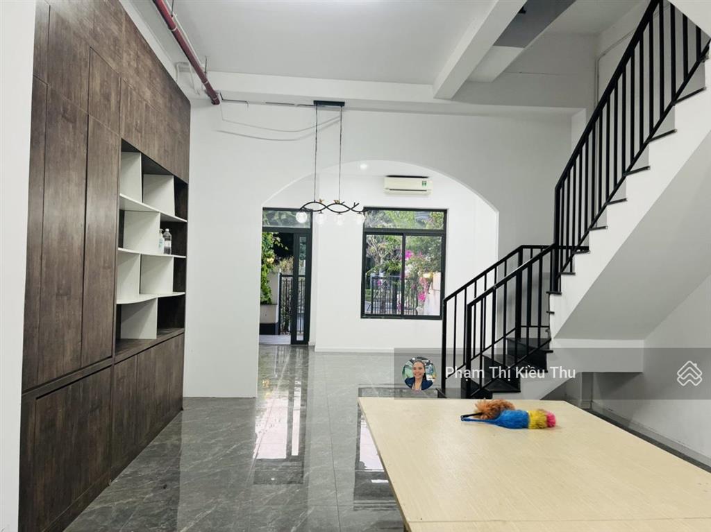 Lakeview city cho thuê nhà phố dt 5x20m 5pn vị trí đường chính 25m giá thuê 27tr  0902 872 ***