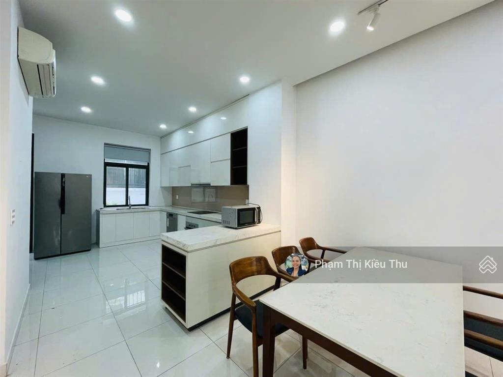 Lakeview city nhà phố full đầy đủ nội thất cần cho thuê dt 5x20m 4 pn giá thuê 27,5tr bao phí thuế