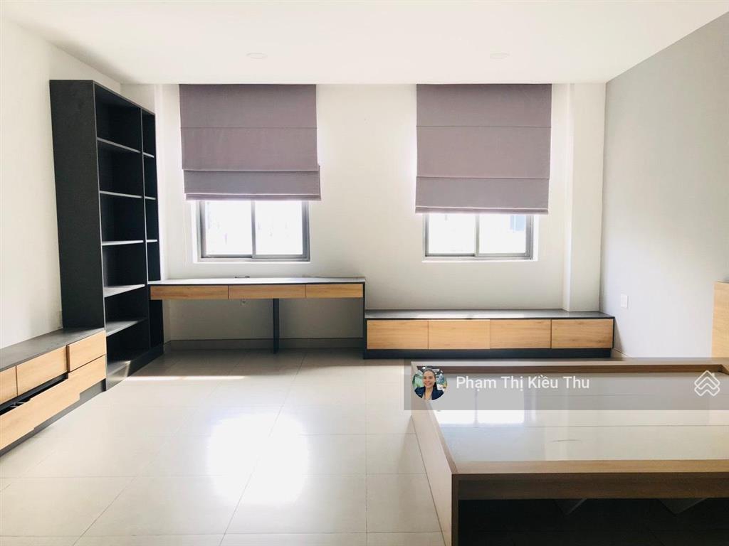 Nhà phố lakeview city dt 5x20m 1 trệt 3 lầu nội thất mới đẹp giá thuê chỉ 27tr  ngay 0902 872 ***