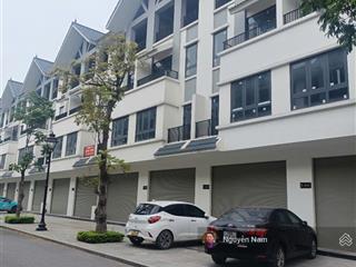 Bán gấp lk hinode royal park 100m24t, vỉa hè rộng, vị trí đẹp, giá 16 tỷ