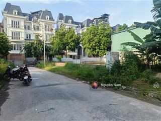 Đất dv 5.5 trạm trôi 99.7m2 mt5.5, vỉa hè kd, ô tô tránh, giá 13.4 tỷ