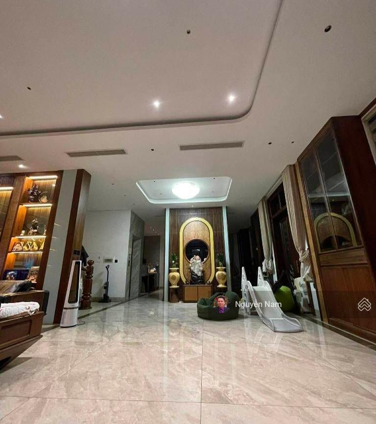 Đẳng cấp biệt thự đl mặt hồ  thang máy, ở vip, 315m25 tầng, 79,5tỷ