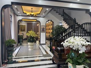 Biệt thự hoài đức 191,2m25 tầng, có hầm, tm, vị trí đỉnh, 22,98tỷ