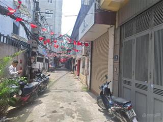 Bán nhà phố chùa láng, hàng xóm vincom nguyễn chí thanh, ô tô , kinh doanh. 50m2 x 4t15.3 tỉ