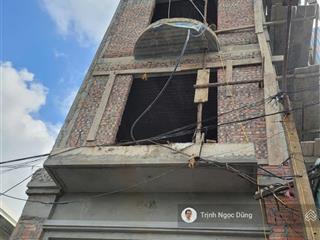 Bán nhà 4tầng hố pit chờ thang máy tại trần nhân tông, kiến an, hải phòng ôtô tránh nhau giá 4.68tỷ