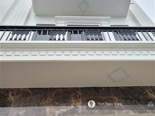 Bán nhà 4 tầng ngã 6 quán trữ  trần nhân tông  kiến an hải phòng, giá 2.65 tỷ