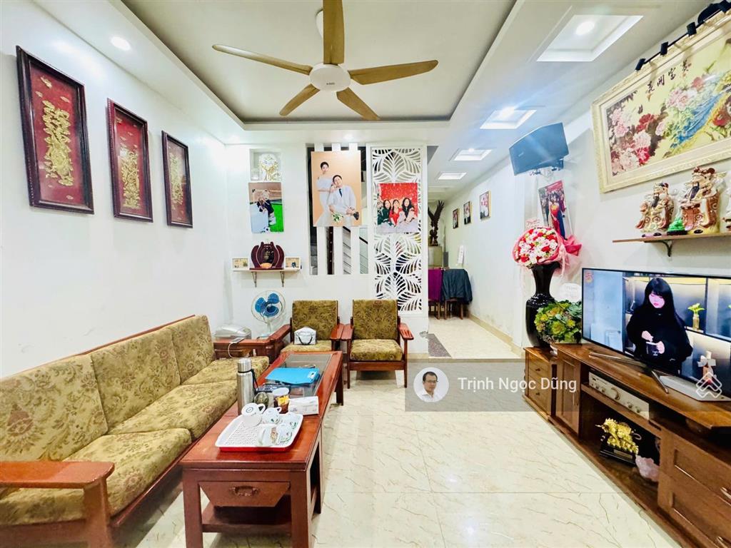 Bán nhà 3.5 tầng sân cổng riêng ngô gia tự, lê hồng phong, hải an, hải phòng, giá 2.65 tỷ. tặng đồ