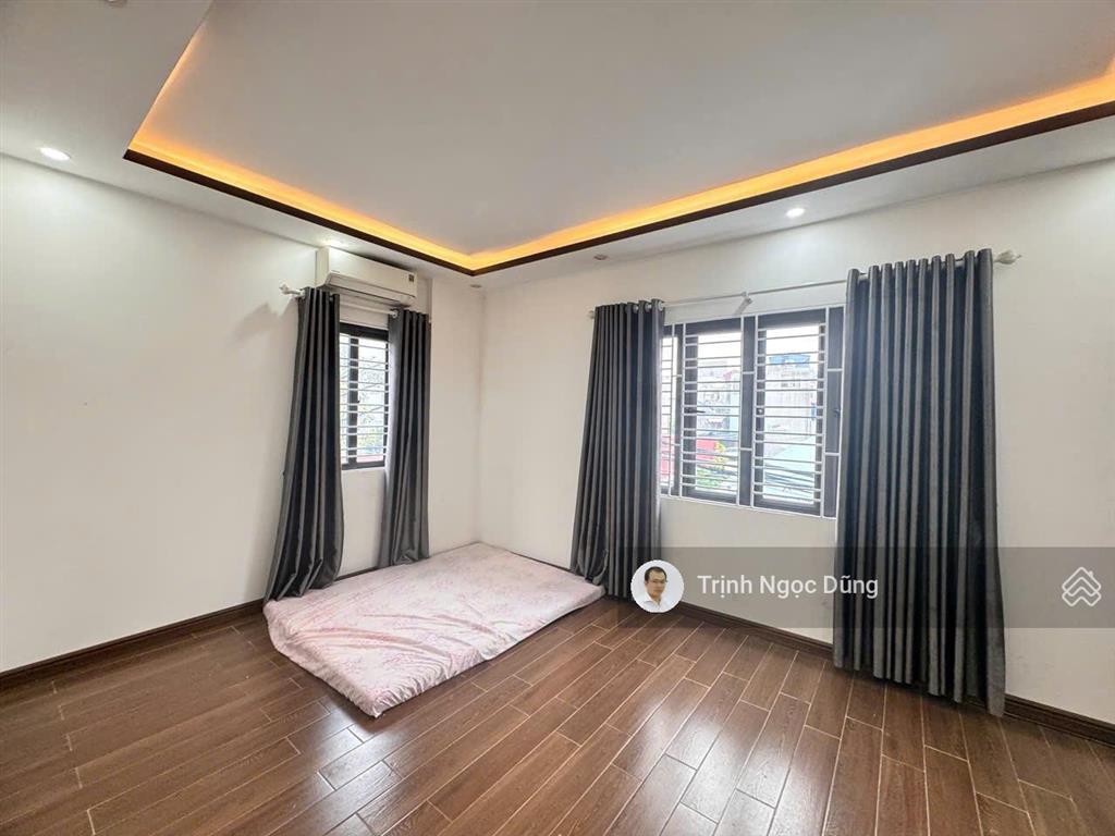 Bán nhà 4 tầng lô góc mặt đường ôtô tránh nhau trung hành, hải an, hải phòng ôtô vào nhà giá 4.6 tỷ