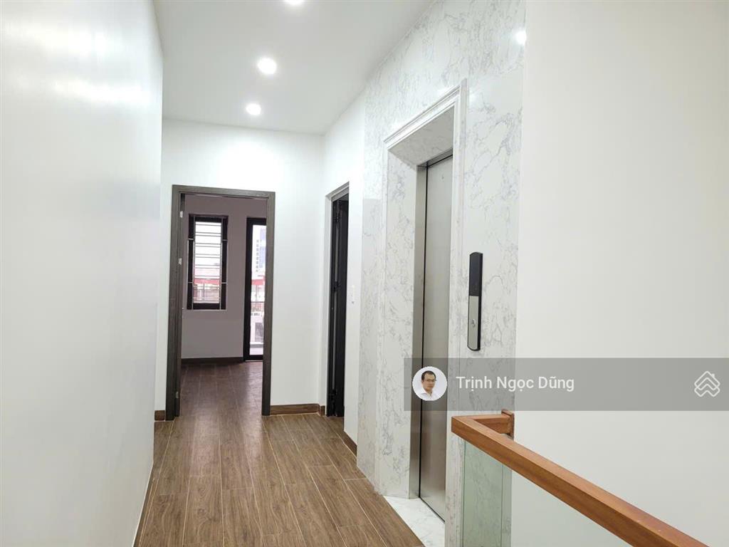 Bán nhà 4t phân lô ngô gia tự, lê hồng phong, hải an, hải phòng, thang máy ô tô vào nhà, giá 8.2 tỷ