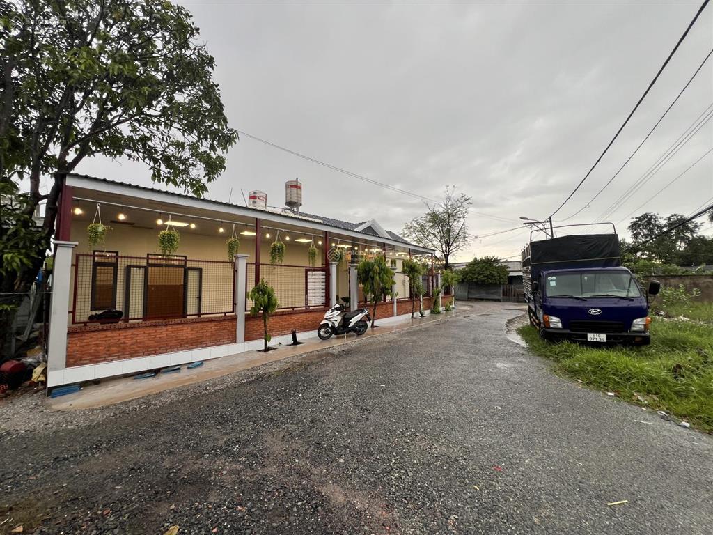 Biệt thự 2 mặt tiền kinh doanh siêu đẹp  bình mỹ
