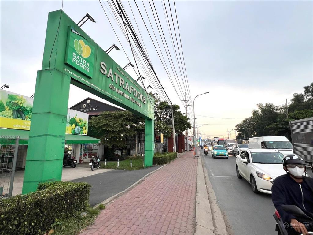 Bán quán cafe sông hà ngay cổng kcn đông nam  16x52m=755m2 thổ 428m2