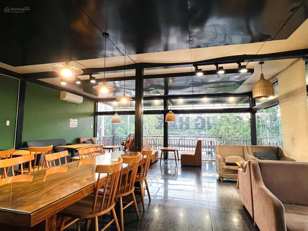 Bán quán cafe sông hà ngay cổng kcn đông nam  16x52m=755m2 thổ 428m2
