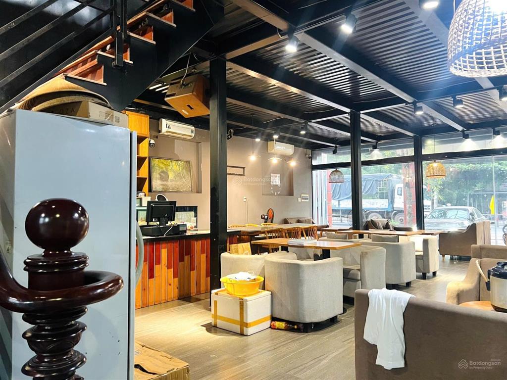 Bán quán cafe sông hà ngay cổng kcn đông nam  16x52m=755m2 thổ 428m2