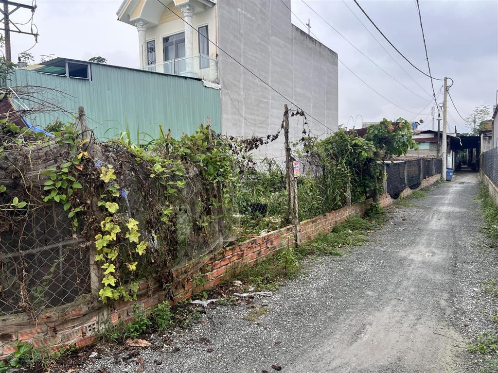 7x30m 215m2 thổ cư full (lô góc 2 mặt tiền)  1 sẹc hà duy phiên