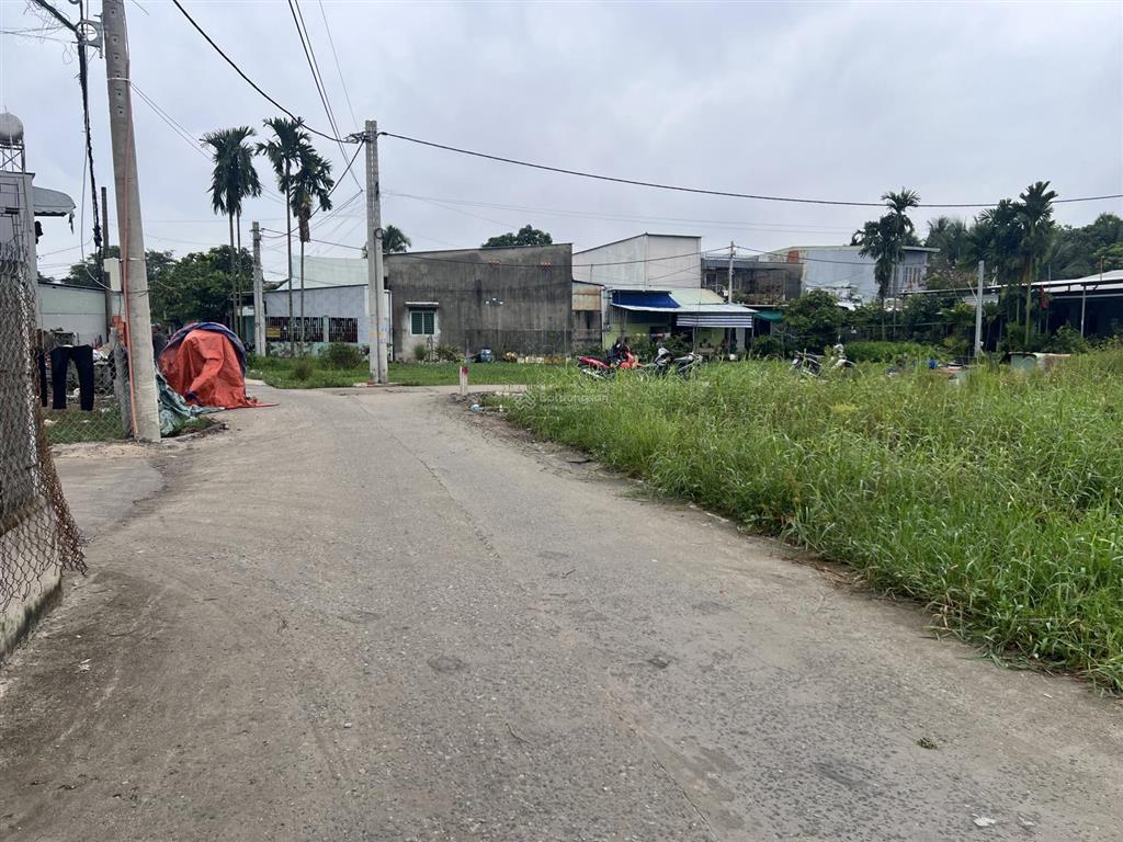 5x18m 88m2 full thổ cư  xây dựng hoàn công  trục đường hà duy phiên