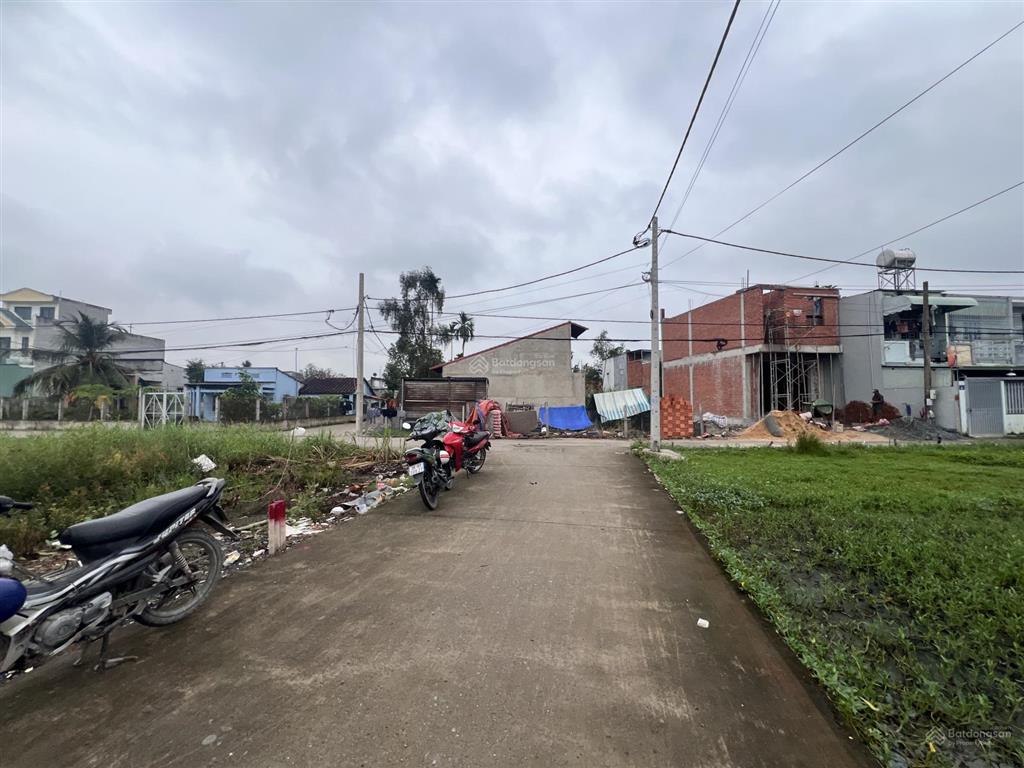 5x18m 88m2 full thổ cư  xây dựng hoàn công  trục đường hà duy phiên