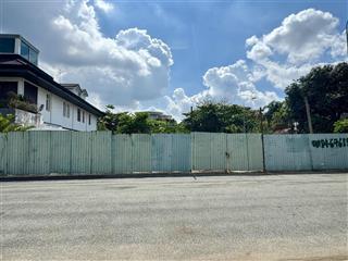 Chủ cần bán gấp lô góc 2mt khu compoud nguyễn văn hưởng tđ q2.dt  521m2, giá 146 tỷ