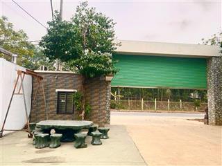 Chủ cần tiền bán gấp nhà ở liền xưởng 1500m2 mặt đường láng hoà lạc