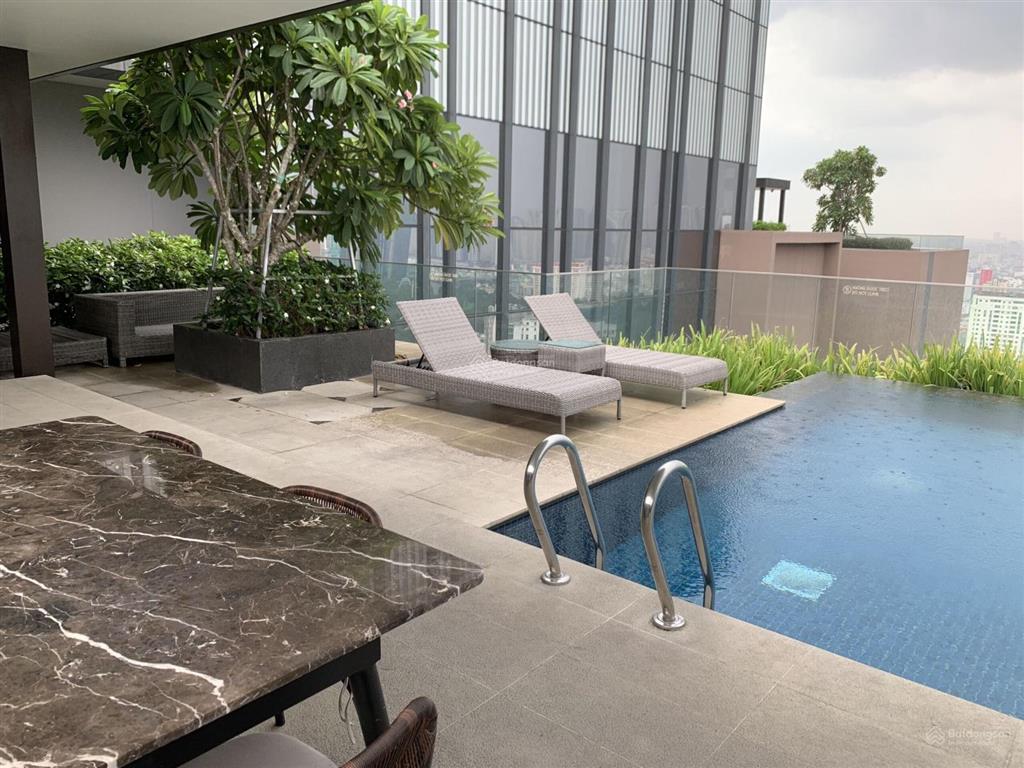 Bán căn 4pn thang máy riêng trần cao 6.9m tại the marq