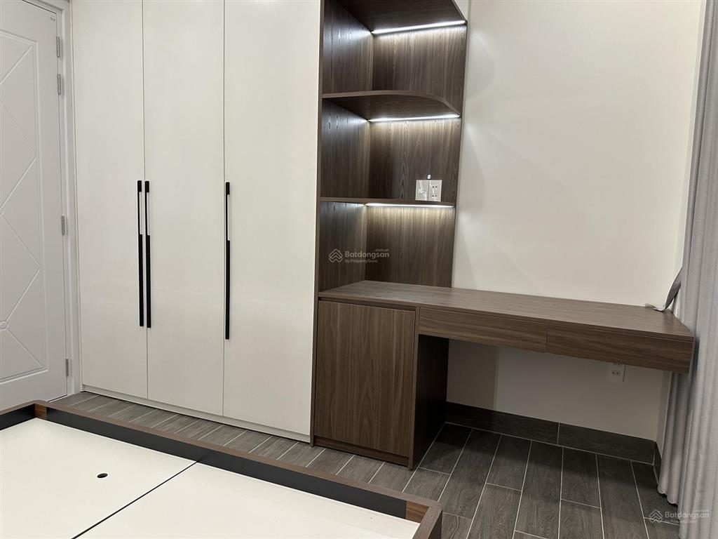 Chính chủ bán nhà mặt tiền đường số q2 có hh mg, nhà đẹp, vị trí đẹp, 150m2 sàn, có gara, cạnh sông