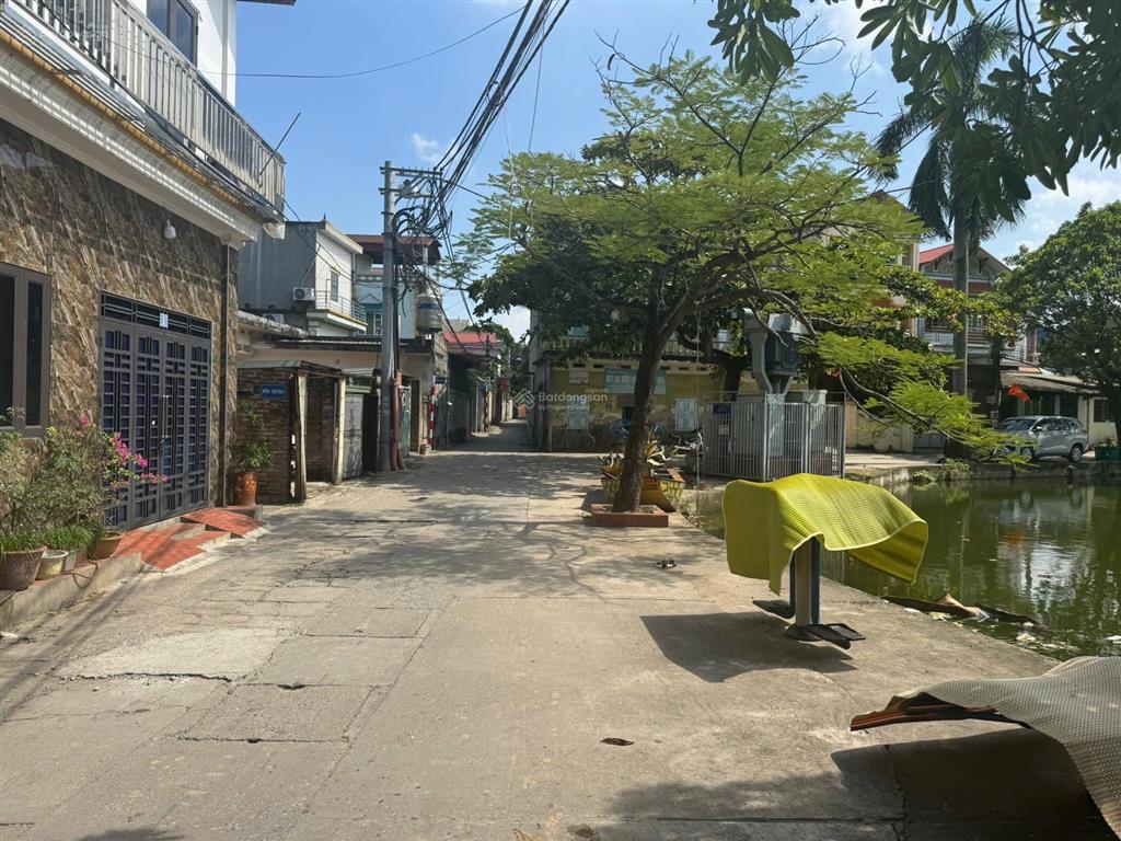 Mình chính chủ bán mảnh đất yên thường 48m2 mt 4m nở hậu 10cm, giá 2.9 tỷ có thương lượng