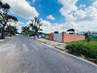 Gần đh kinh tế luật 90m2 đường 12m dân cư đồng bộ