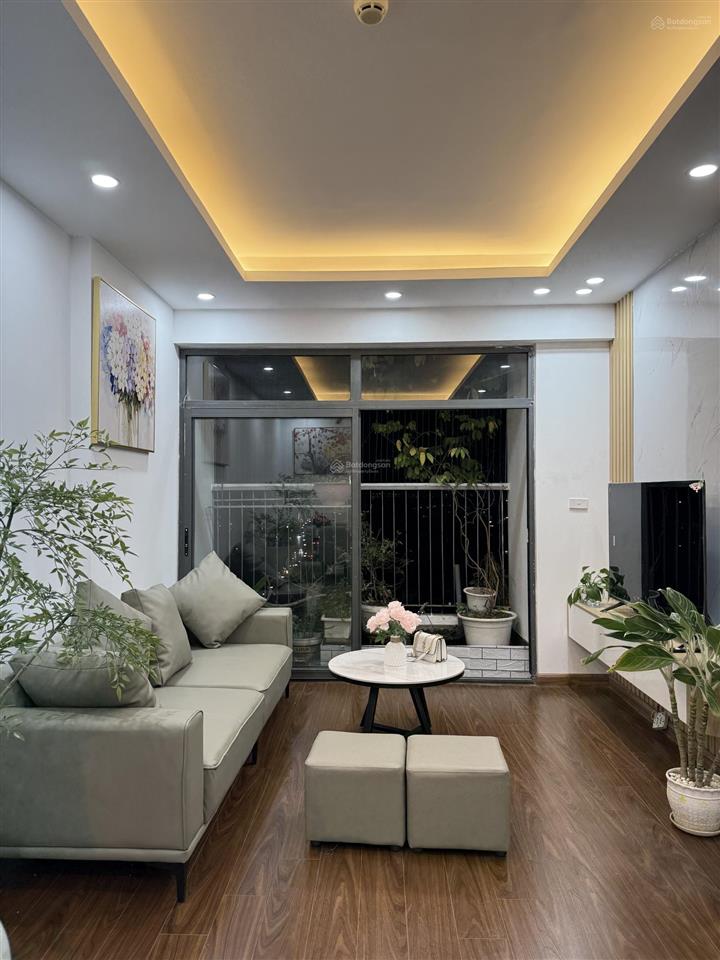 Chính chủ bán 2pn tầng 15 căn 03 toà 18t1 the golden an khánh