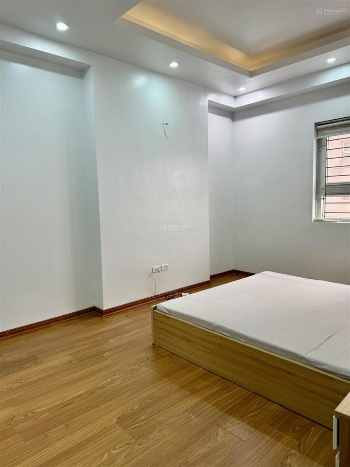 Chính chủ bán 2701b1 gemek 1 full nội thất đẹp hơn ảnh giá tốt  0985 691 ***