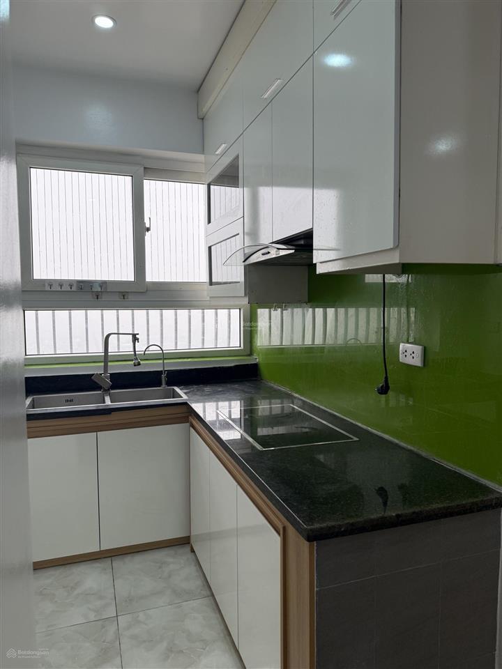 Chính chủ bán 2701b1 gemek 1 full nội thất đẹp hơn ảnh giá tốt  0985 691 ***