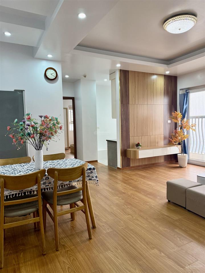 Chính chủ bán 2701b1 gemek 1 full nội thất đẹp hơn ảnh giá tốt  0985 691 ***