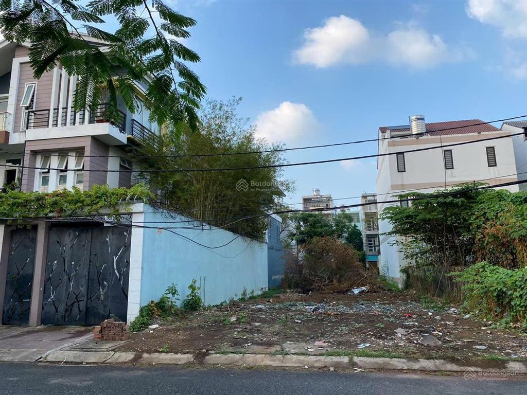 Còn 1 lô đất biệt thự đường 7a khu ao sentên lửa chủ cần tiền bán nhanh. diện tích đất 10m x 20m