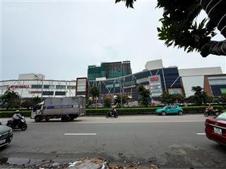 Nhà mtkd đường 17a đối diện aeon mall ,diện tích 5m x 20m xây 4 lầu kiên cố giá 26,5 tỷ