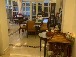 Biệt thự sân vườn nhà đẹp ở ngay  ba bước ra phố  kim đồng, 102m2, mặt tiền 8m, giá 18 tỷ