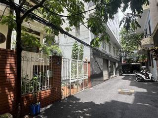 Chủ cần bán gấp diện tích rộng ccmini ở  đền lừ 109 m2, mt 6 m, giá 19 tỷ